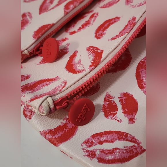 Ipsy Bundle Of 3 Kissy Lips Makeup Bags